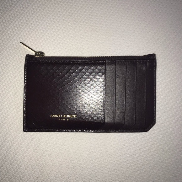 Saint Laurent Accessories - Authentic Saint Laurent Card Holder in Burgundy